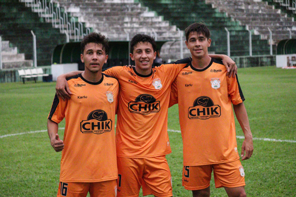  Irmãos Rodrigues. Da esquerda para direita: Gabriel, Filipe Renan e Raphael 