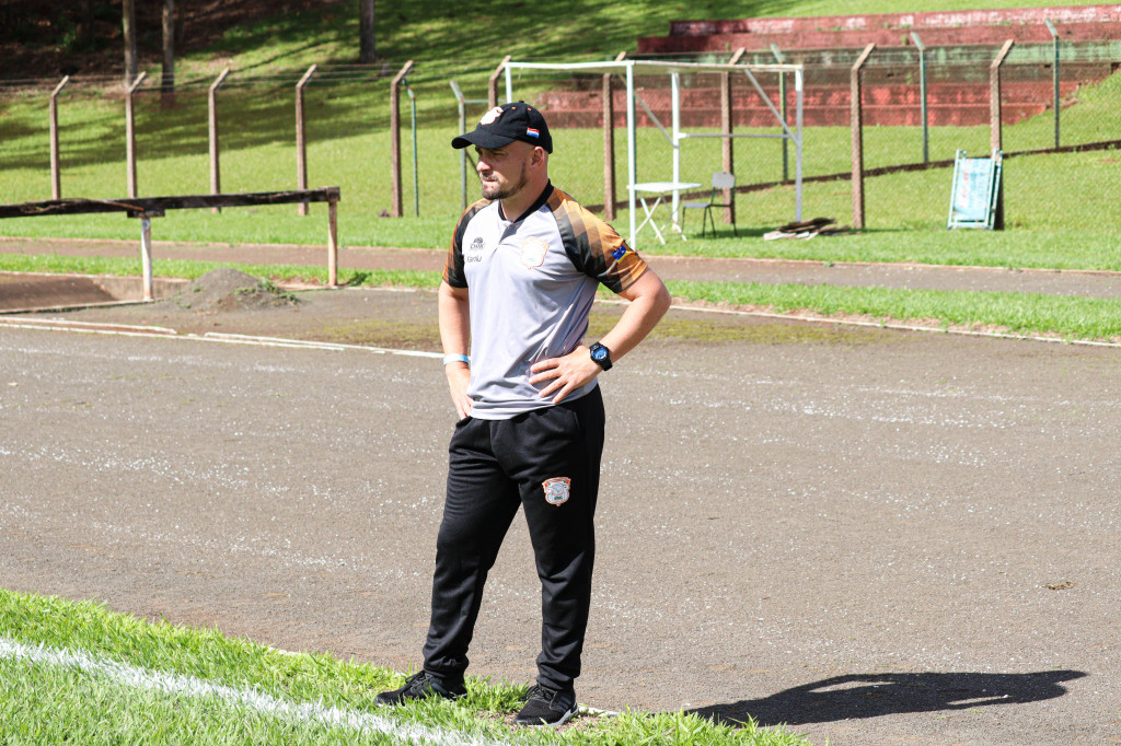 Treinador Rodrigo Casagrande - Foto: João Victor Bulhak 