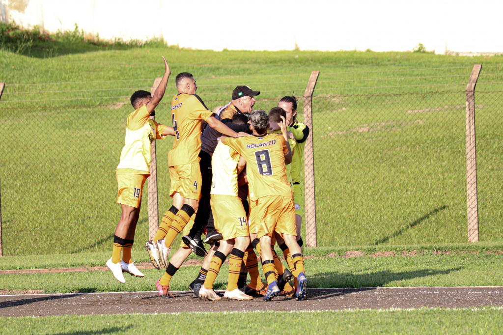 Comemoração do último gol da partida - Foto: João Victor Bulhak